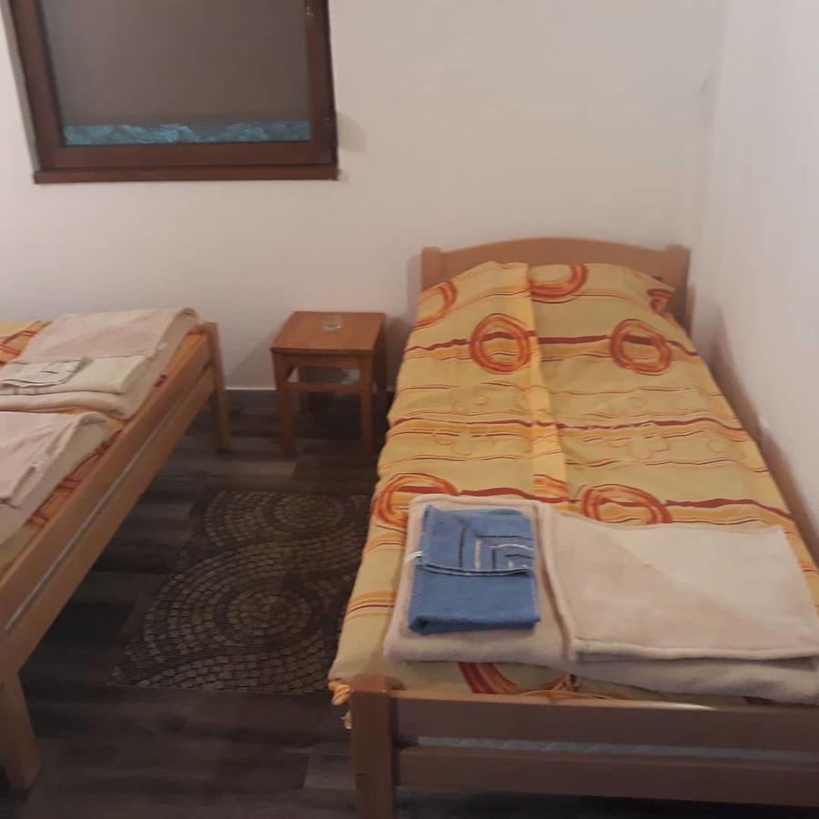 Apartmani Sastavci Tjentiste Luaran gambar